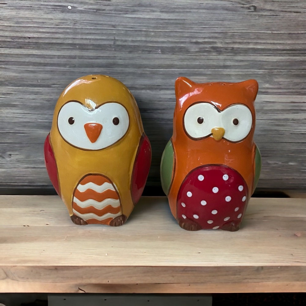 Sandra Lee owl salt and pepper shakers